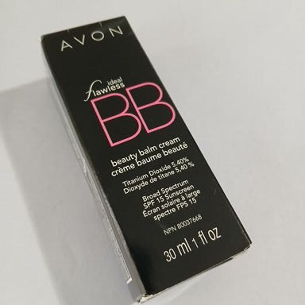 Avon Ideal Flawless BB Beauty Balm Cream LIGHT titanium dioxide  SPF 15 NIB